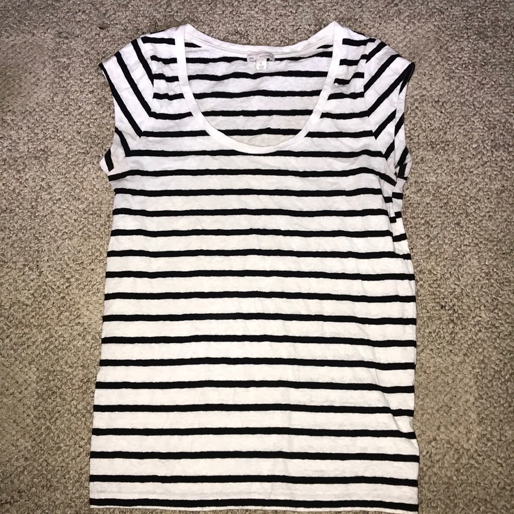 Gap T shirt